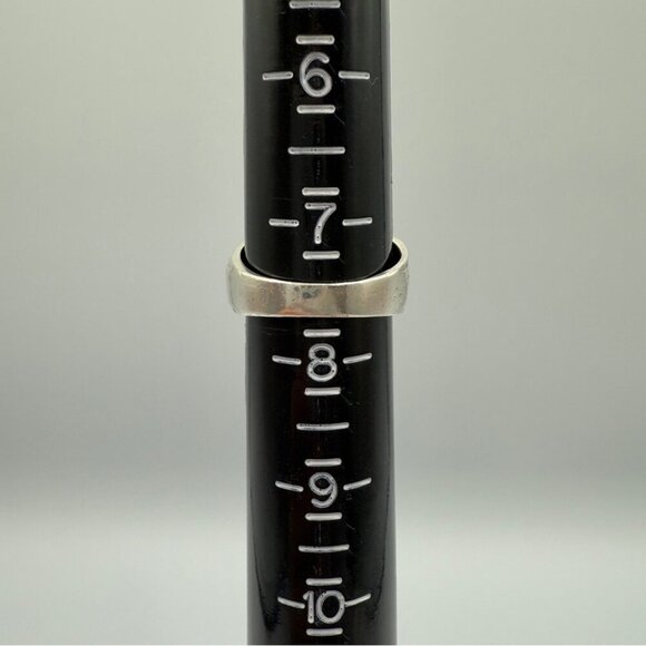 Silver Textured Ring Size 7.5 - Picture 9 of 13